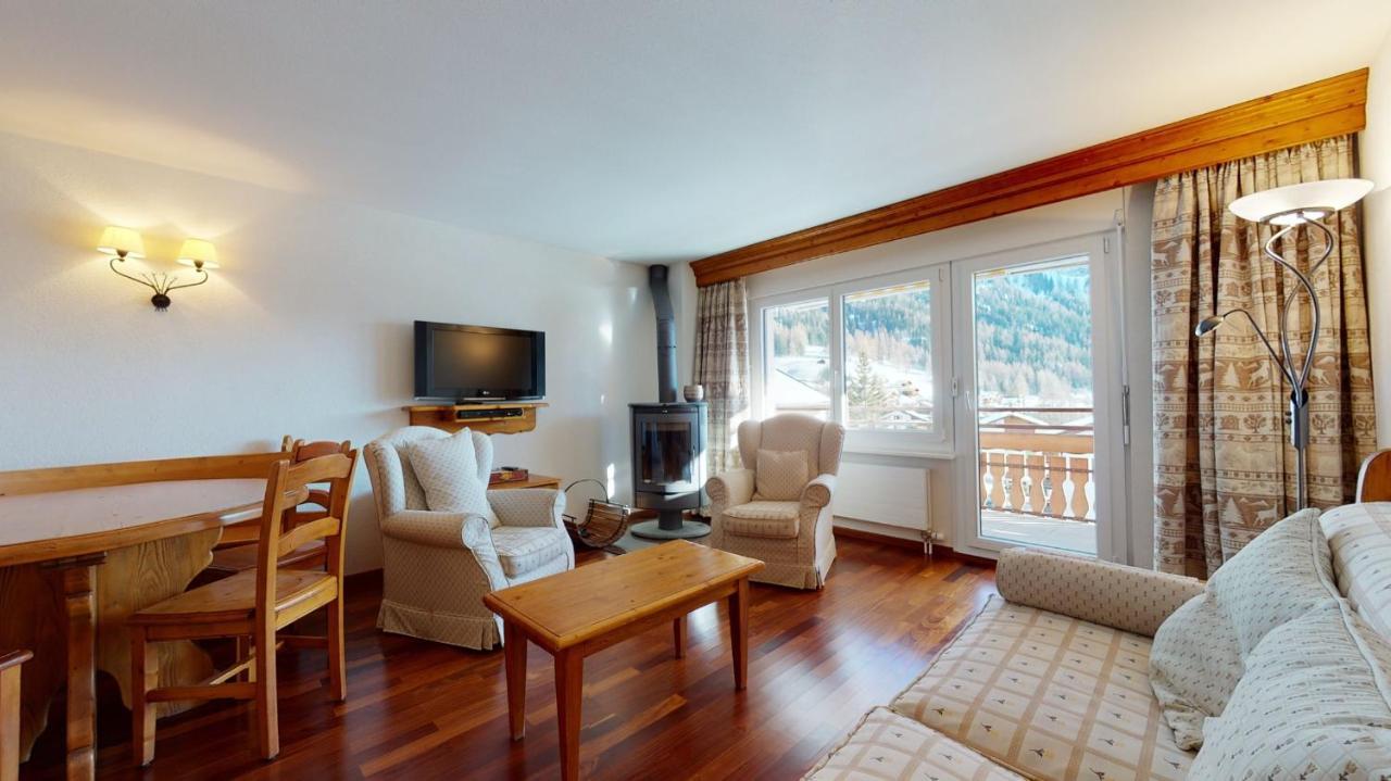 Gonenstein Residence In Leukerbad, Entire Apartment/Studio With Balcony Exterior photo